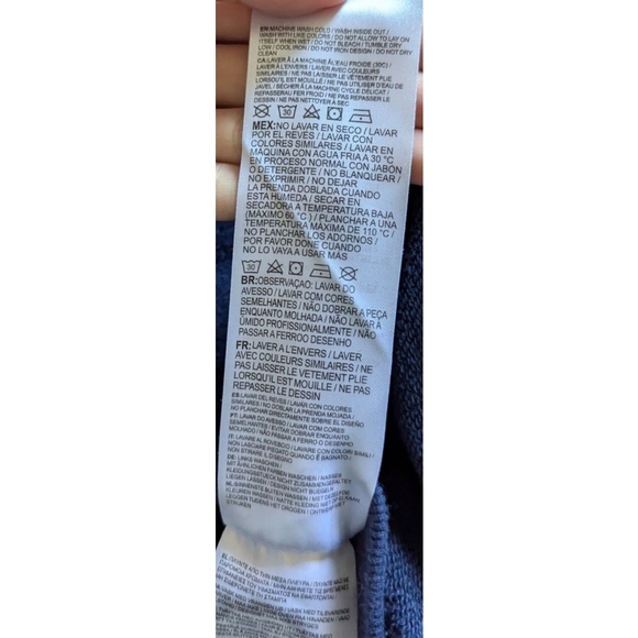 Hurley Boys Sweater Bundle - Picture 7 of 8